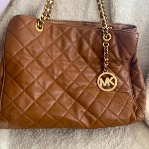 Michael Kors Leather Shoulder Used Handbag